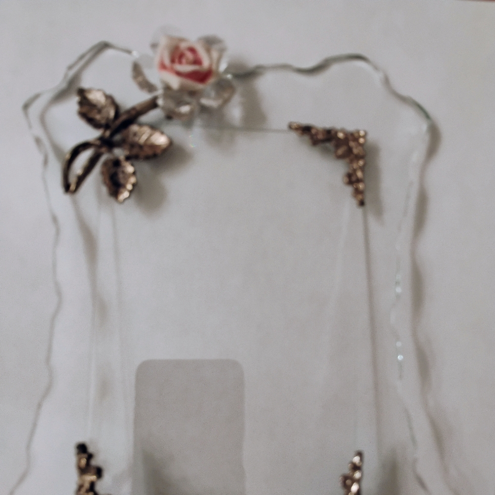 Elegant Glass Picture Frame with oxidized silver color Accents